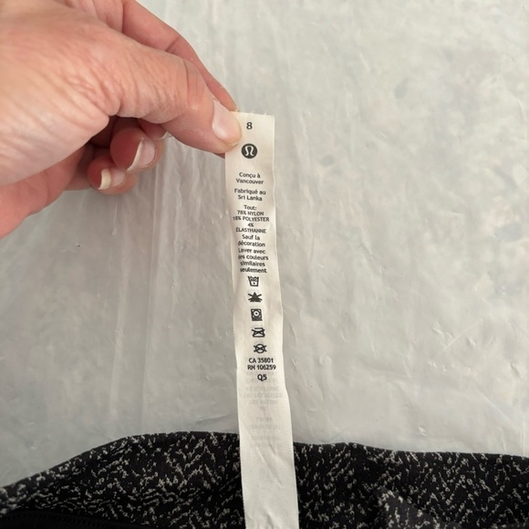 Lululemon Rest Less Cropped 1/2 Zip Herringbone Fade Black size 8 - Picture 9 of 10